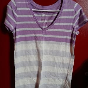GAP The Essential V Neck Lilac Stripe Tee size XS